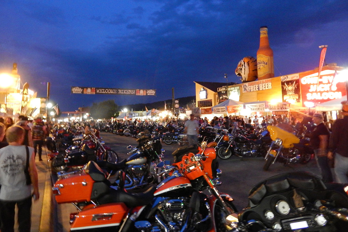 Bus Rides to Downtown Sturgis